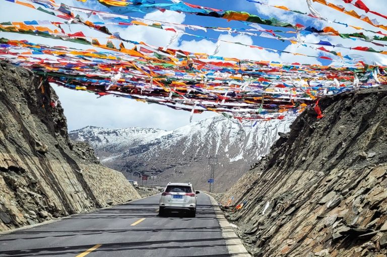 Outway Adventures - Tybet i Nepal - Duchowe Serce Himalajów