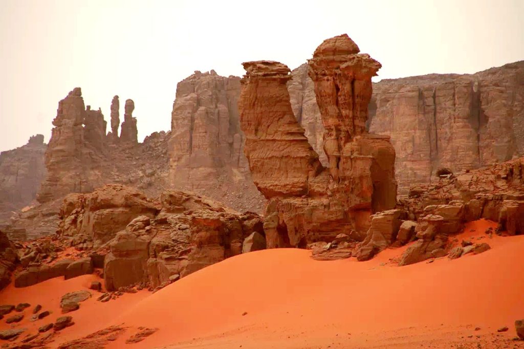 Outway Adventures - Algieria - Rzymskie ruiny, wielkie miasta, góry i Sahara